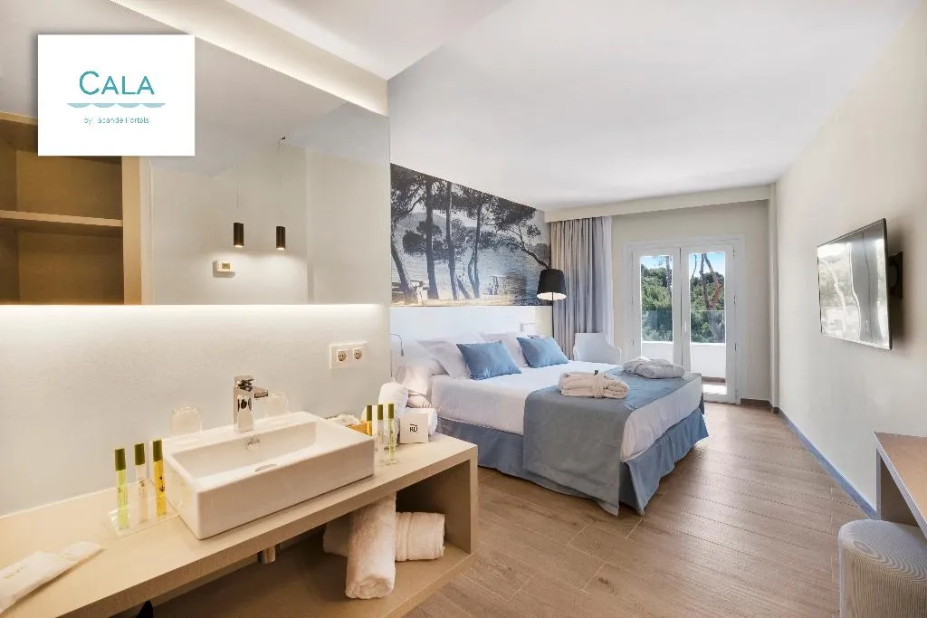 Double or Twin DELUXE Room, Tacande Portals, Majorca