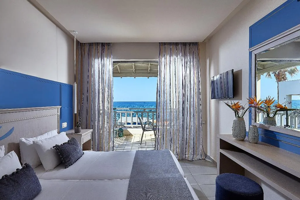 Double or Twin DELUXE WITH JACUZZI Room, Castello Village Resort, Crete