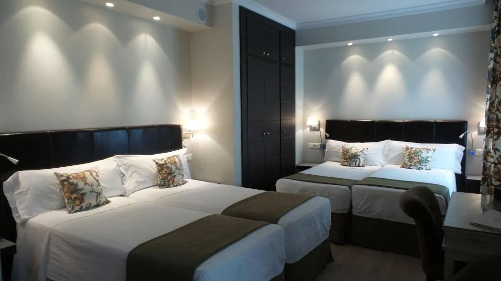 Room, Hotel Moderno, Madrid