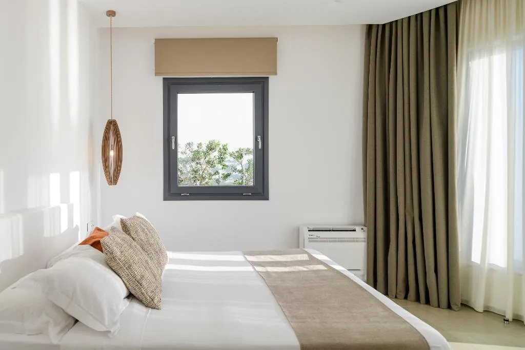 VILLA DELUXE ONE BED Room, Secret Path Luxury Villas, Santorini