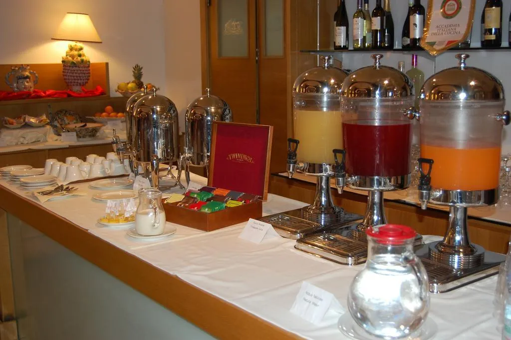 General view, Grande Albergo Alfeo, Catania