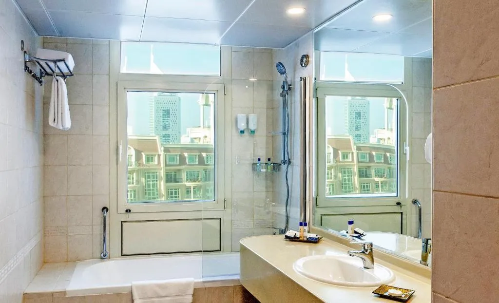 APARTMENT THREE BEDROOMS Room, Roda Al Murooj Residences, Dubai