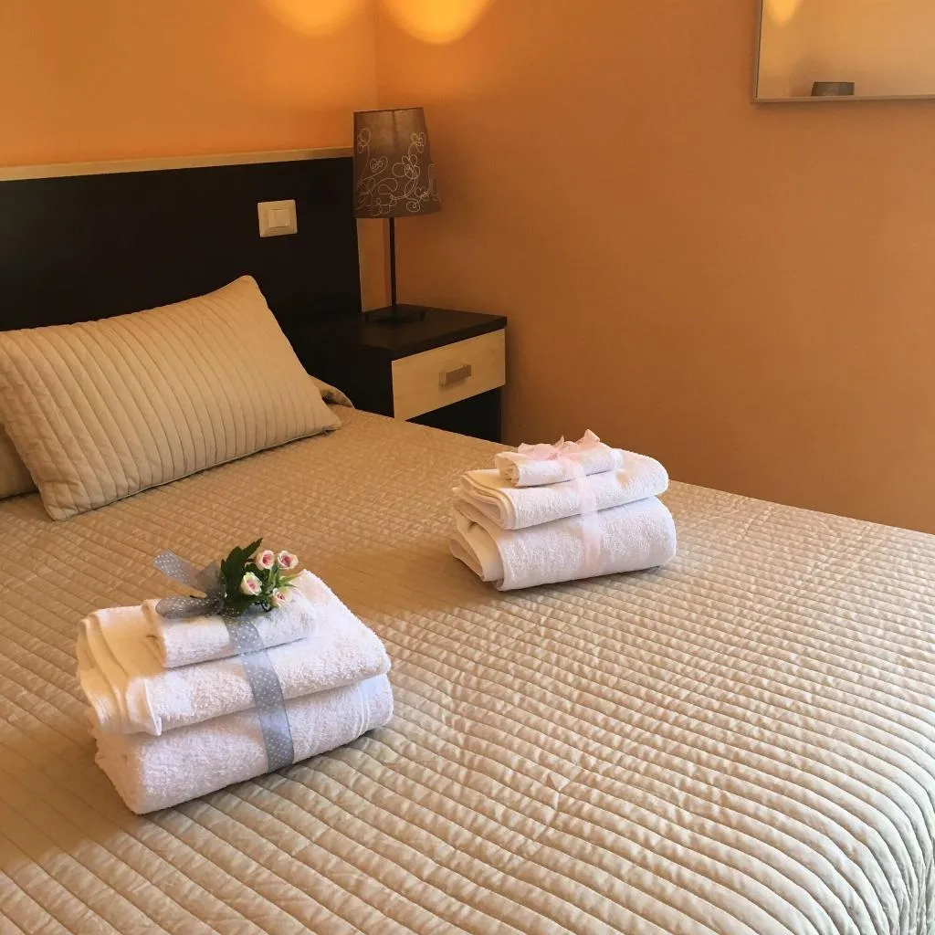 Room, Il Girasole Capo d'Orlando, Olbia