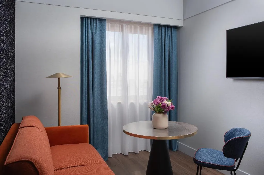 FAMILY ROOM CAPACITY 4 Room, NH Firenze, Florence