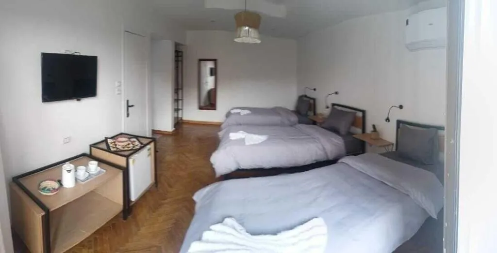TRIPLE DELUXE Room, Pyramids Nights Hostel, Cairo