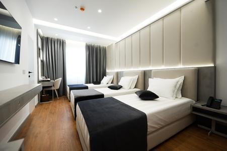 Naos Luxury Resort, Kavaje
