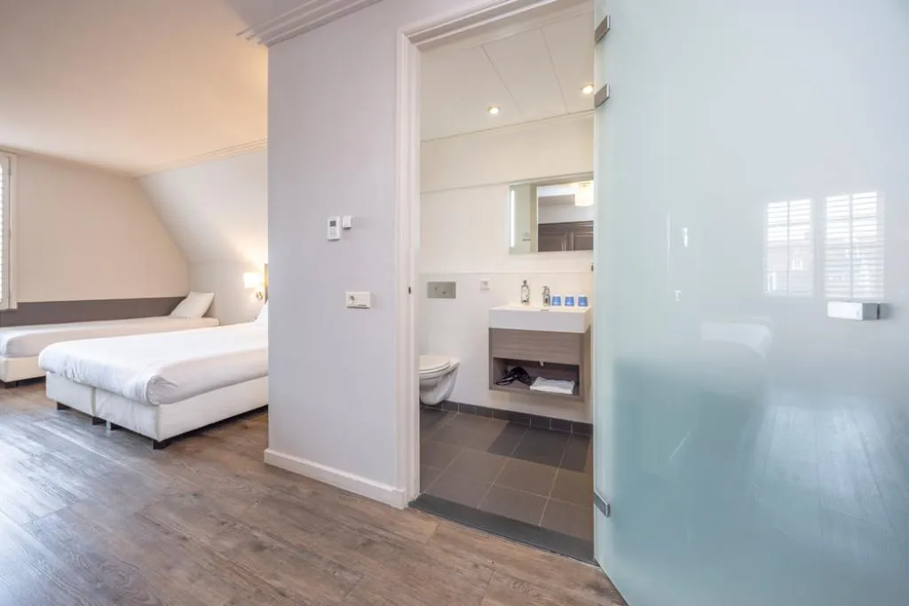 TRIPLE STANDARD Room, Fletcher Hotel-Restaurant Nautisch Kwartier, Amsterdam