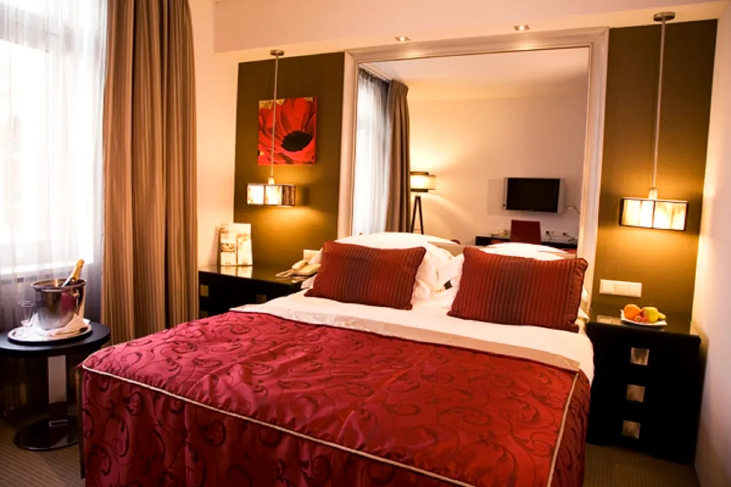 DOUBLE SUPERIOR SEA VIEW Room, Grand Hotel Amrâth Kurhaus The Hague Scheveningen, Amsterdam
