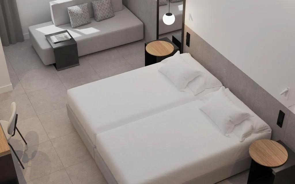 TRIPLE STANDARD Room, HM Jaime III, Majorca