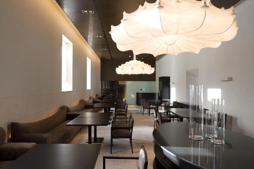 Restaurant, Parador de Alcala de Henares, Madrid