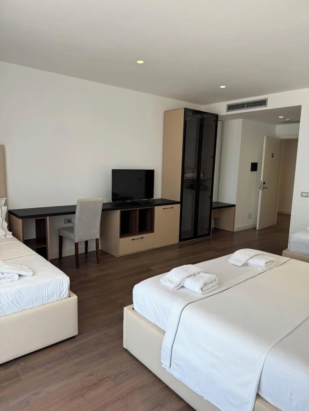Room, Adria Palace Hotel, Durres
