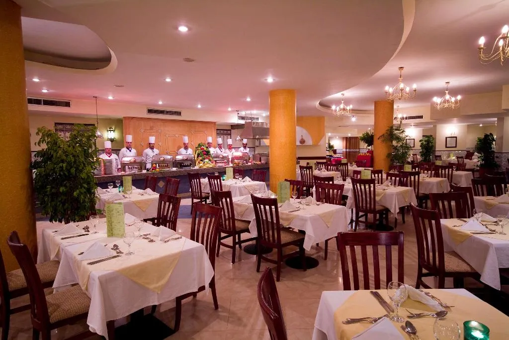 Restaurant, Flamenco Beach Resort, Red Sea Riviera