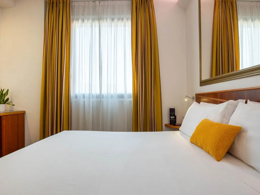 DOUBLE SUPERIOR Room, iH Hotels Milano St. John, Milan