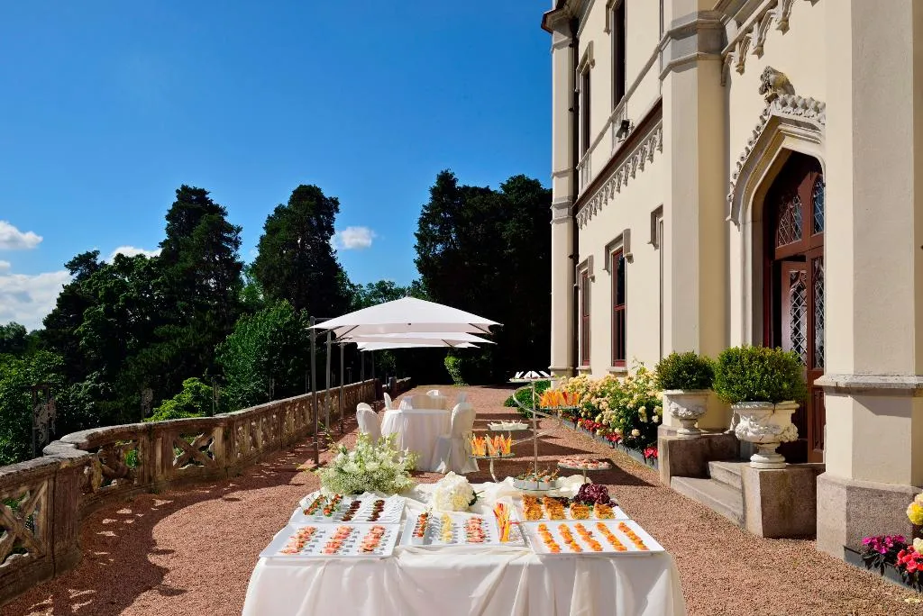 Restaurant, Castello Dal Pozzo, Milan