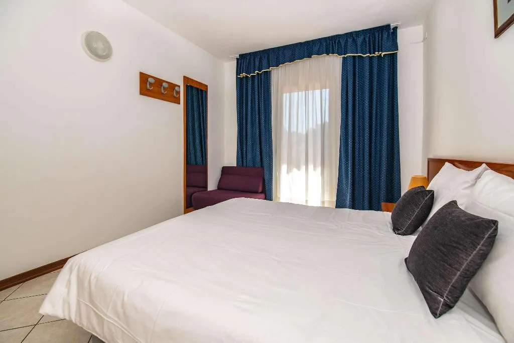 Room, Ai Pini Medulin Resort, Istria