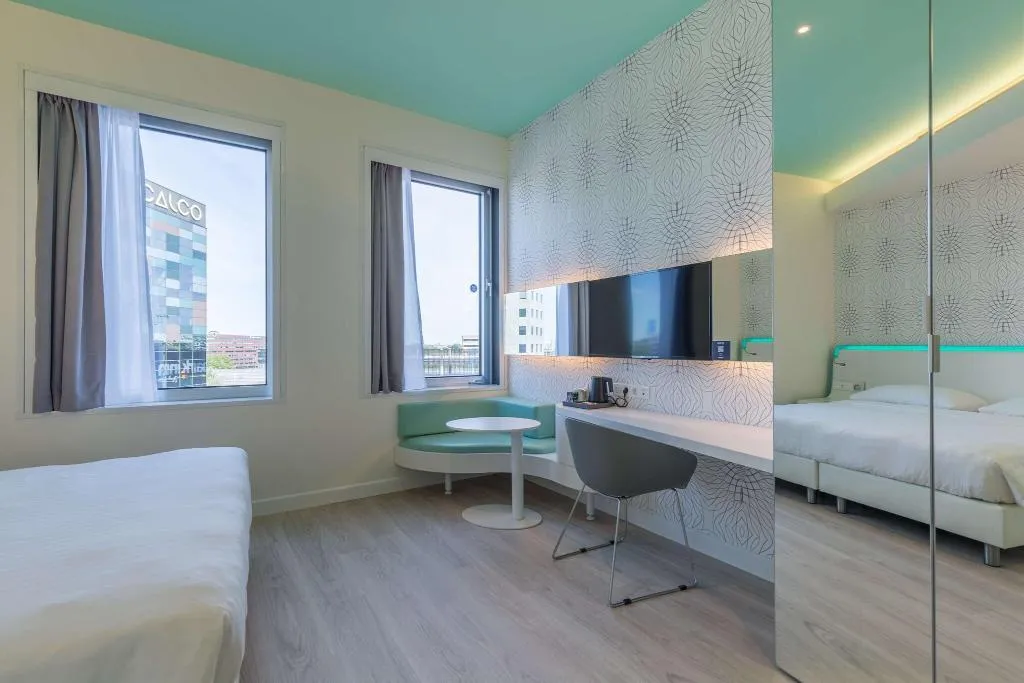 TWIN SUPERIOR Room, Park Inn By Radisson Amsterdam City West, Amsterdam