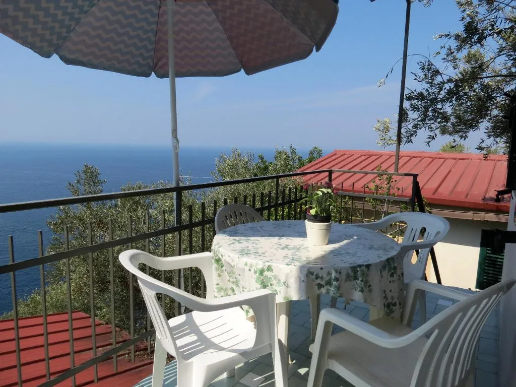 CHALET SEA VIEW CAPACITY 4 Room, Baia Serena, Naples