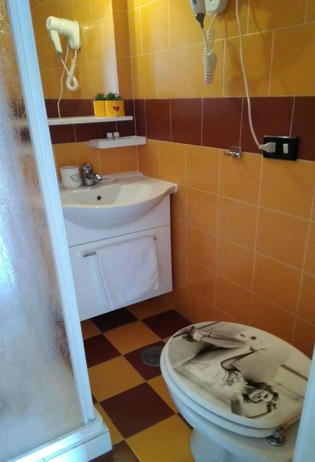 Room, B&B Sweet Home, Naples
