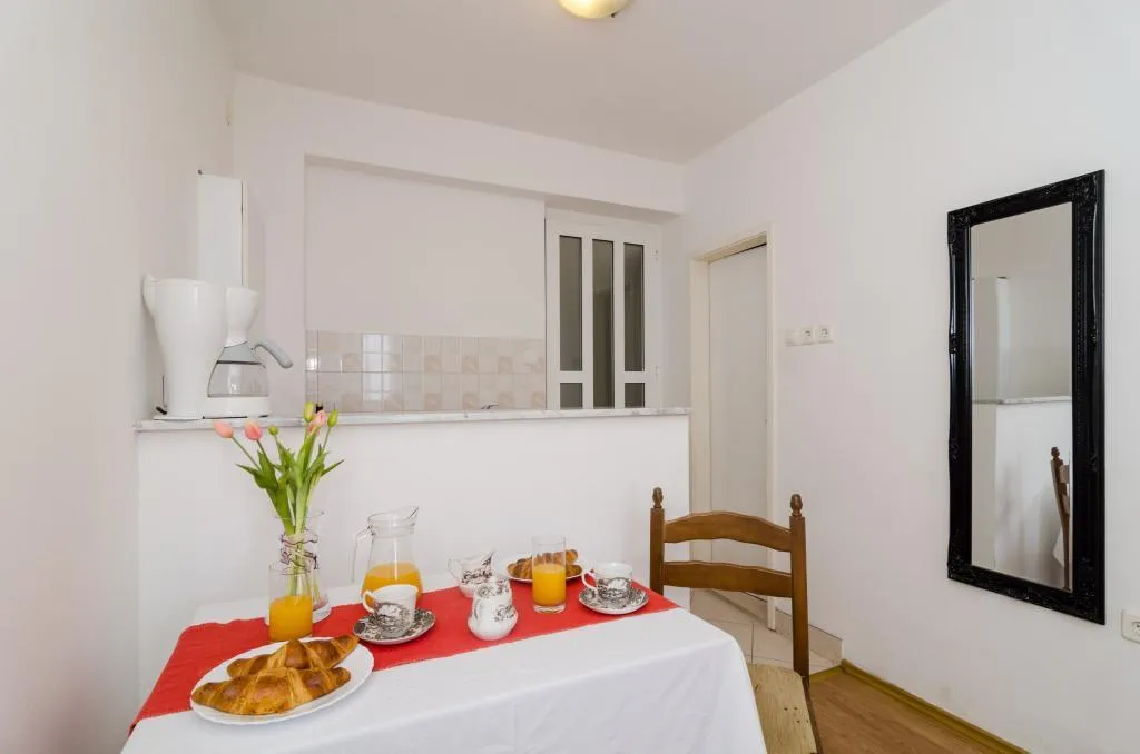 STUDIO SEA VIEW Room, Guesthouse Home Sweet Home, Dubrovnik