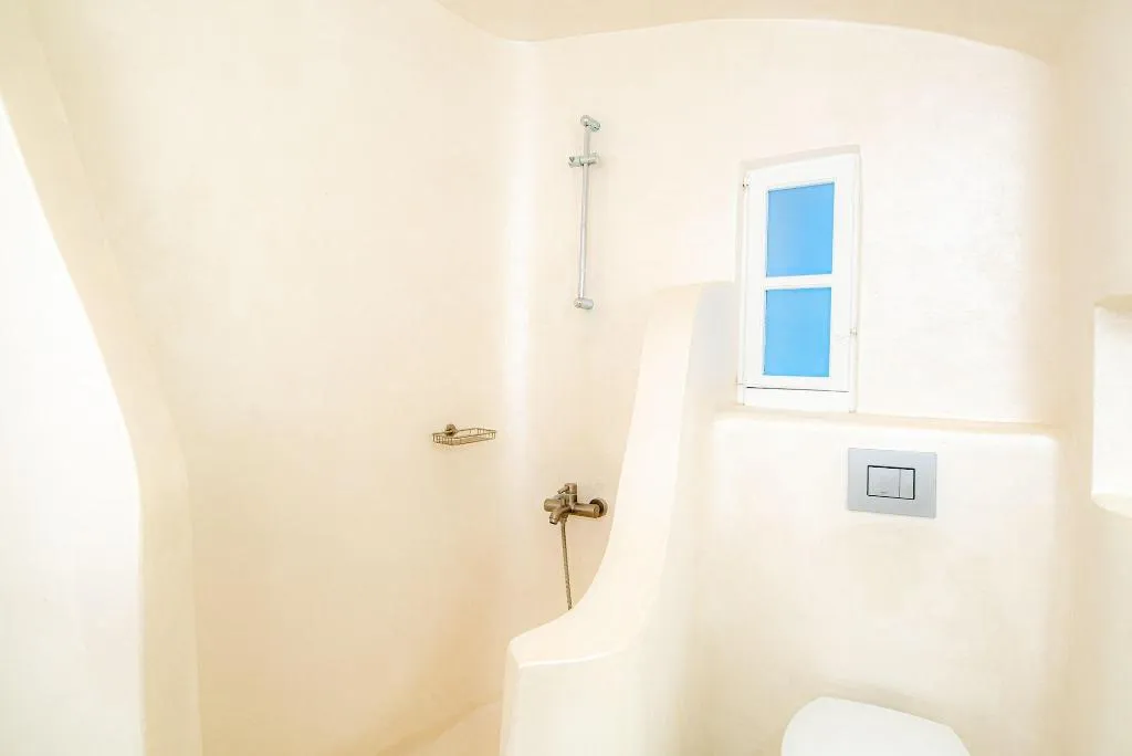 Room, Heavens Edge by Mr and Mrs White, Santorini