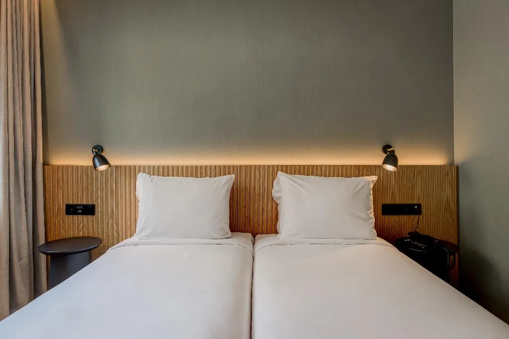 DOUBLE STANDARD Room, Hotel Acta The Clover, Porto