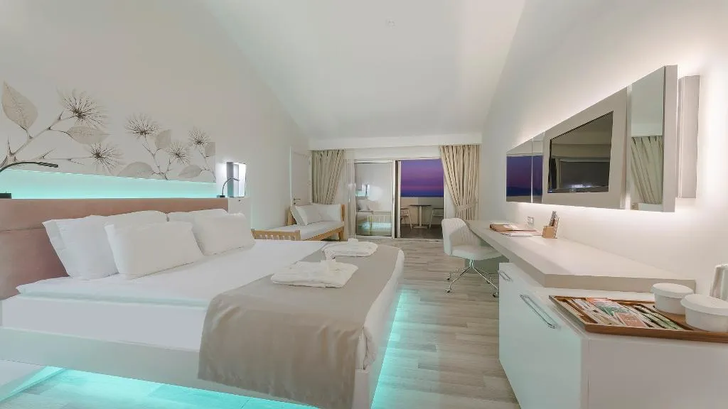 DOUBLE DELUXE SUPERIOR Room, Flora Garden Ephesus Hotel, Izmir