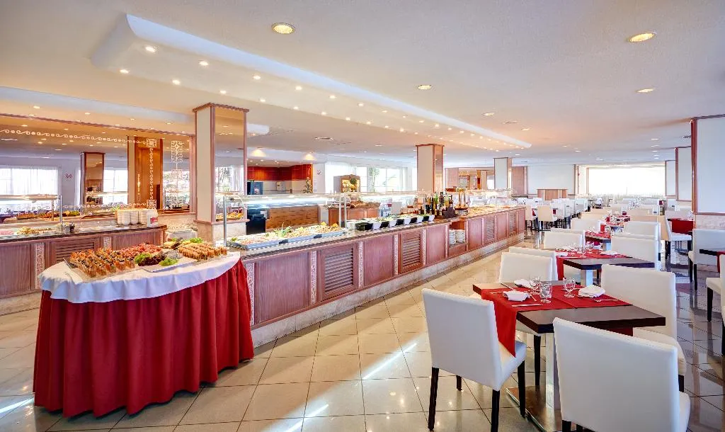 Restaurant, Grupotel Port de Alcudia, Majorca