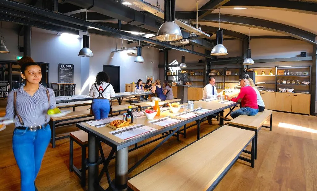 Restaurant, Leonardo Hotel Almere City Center, Amsterdam