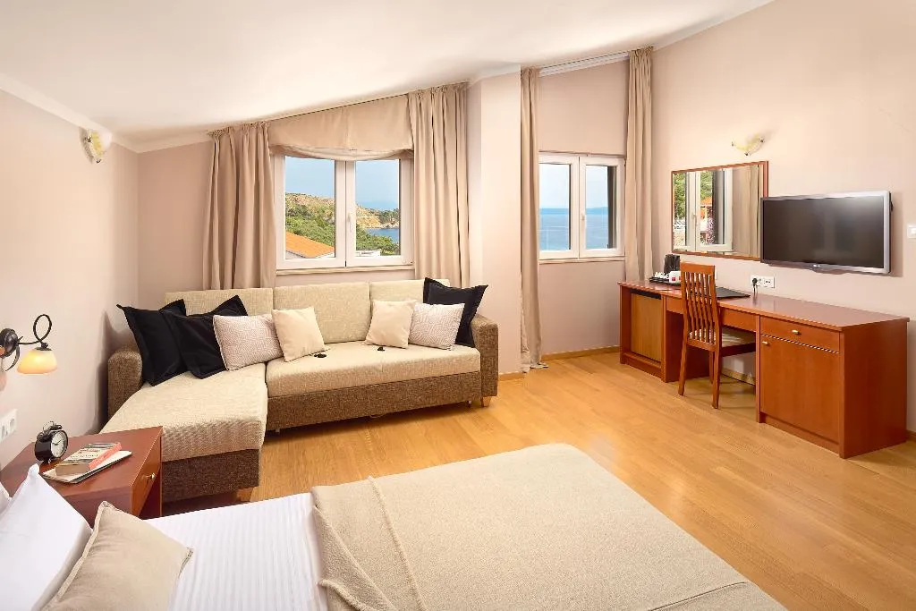 TRIPLE CLASSIC Room, Villa Andrea, Split