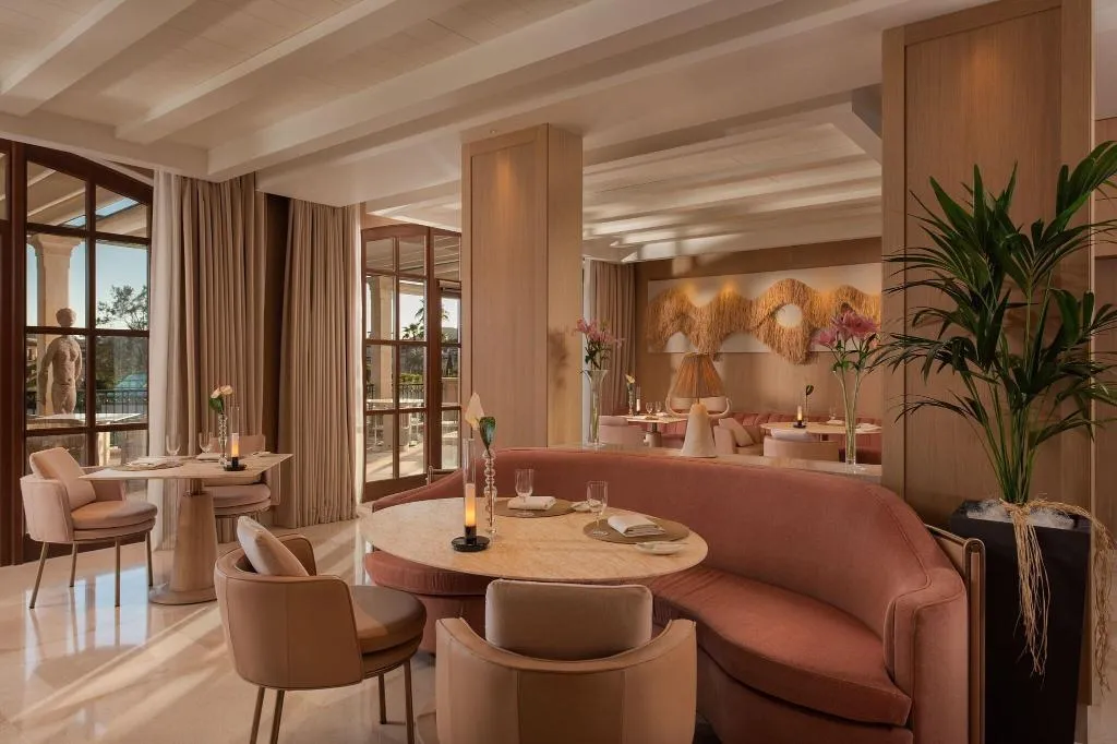 Restaurant, The St. Regis Mardavall Resort, Majorca
