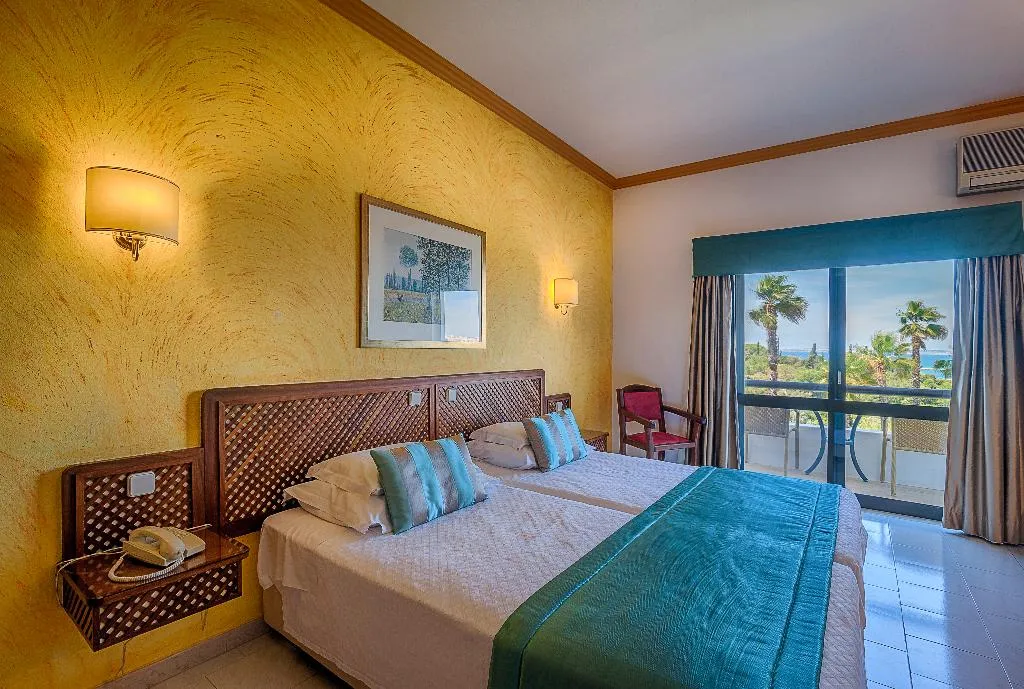 Double or Twin SEA VIEW Room, Casabela, Algarve
