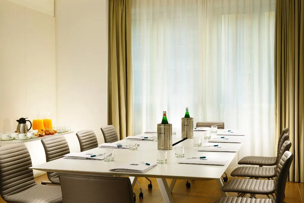 Conferences, UNA HOTELS Century Milano, Milan