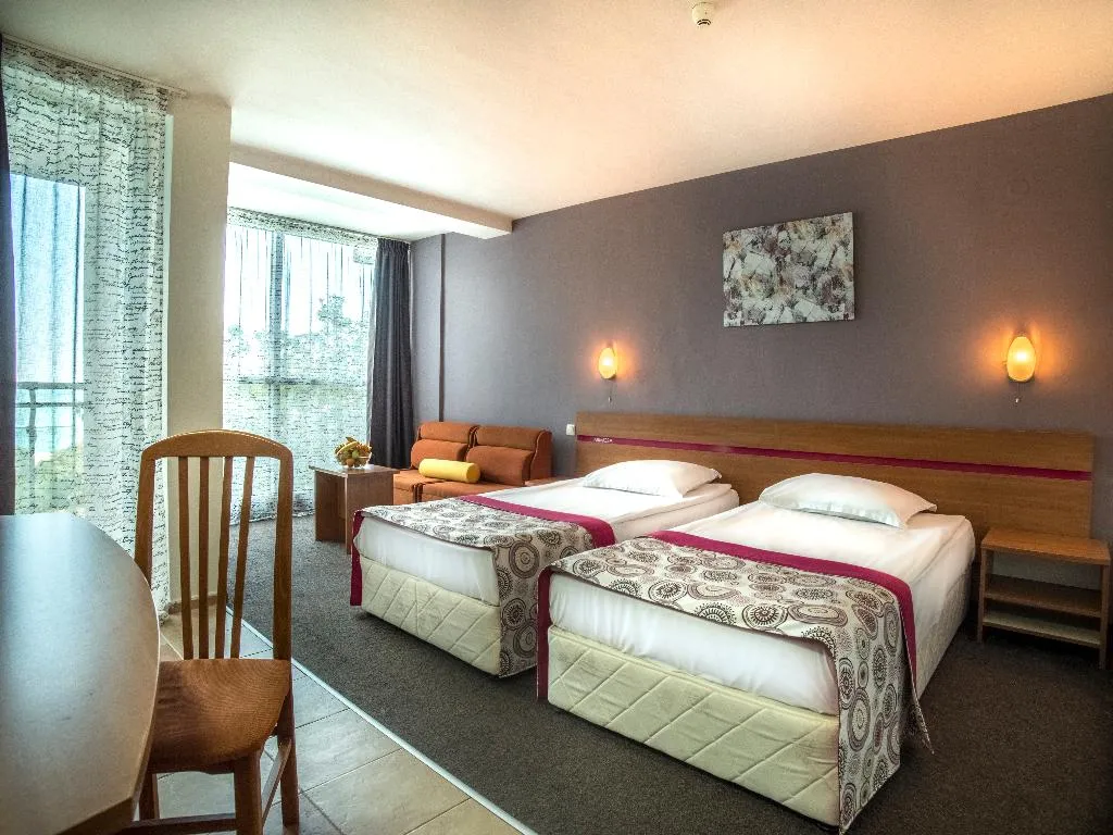 DOUBLE SUPERIOR Room, Cooee Mimosa Sunshine, Varna