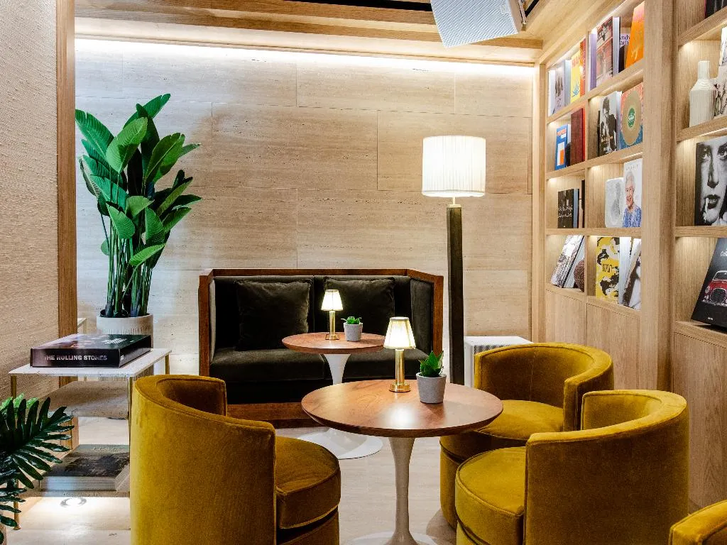 Bar, Browns Avenue Hotel, Lisbon
