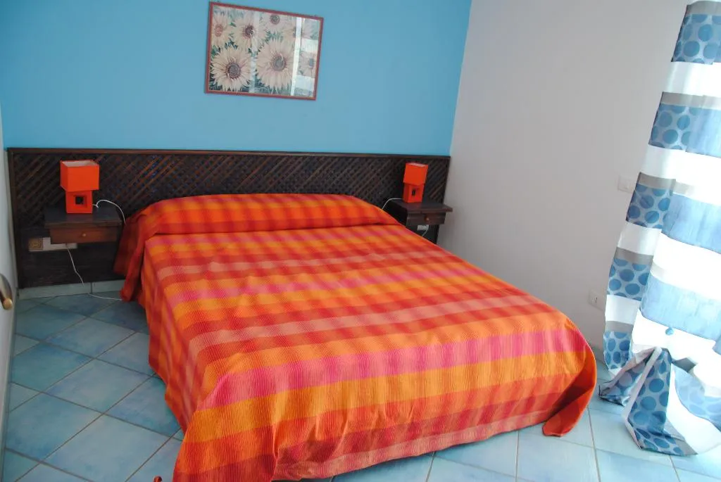 APARTMENT TWO BEDROOMS Room, Lumia Case Vacanze, Catania