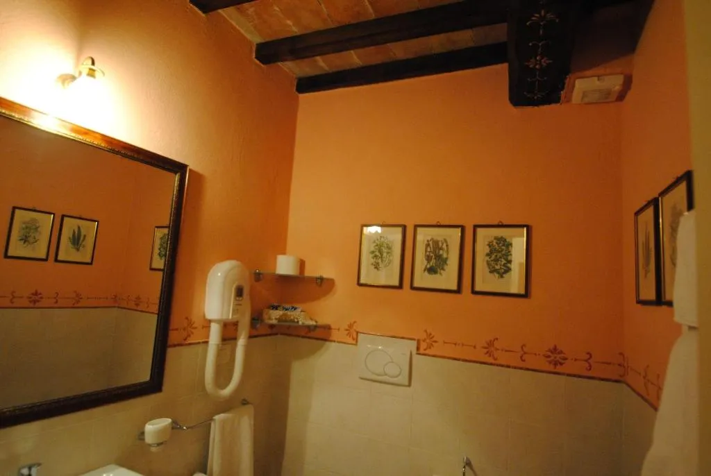 Room, Albergo Torre Sangiovanni, Perugia