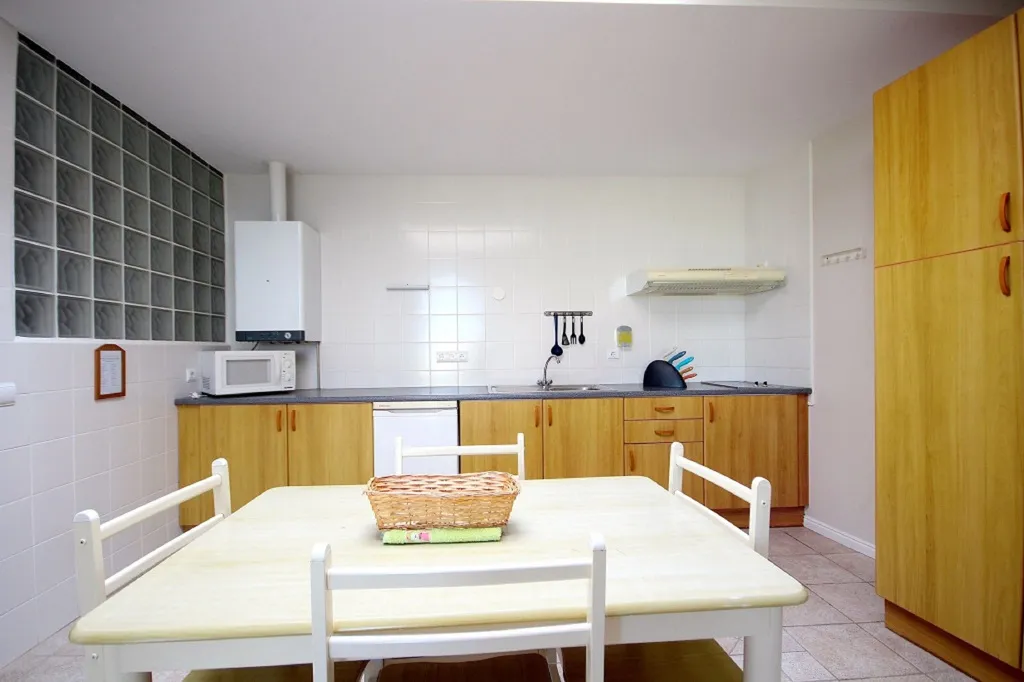 APARTMENT CAPACITY 4 ONE BEDROOM Room, Quinta Da Vigia, Lisbon