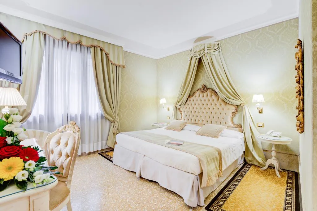 DOUBLE SUPERIOR Room, Al Duca Venezia, Venice