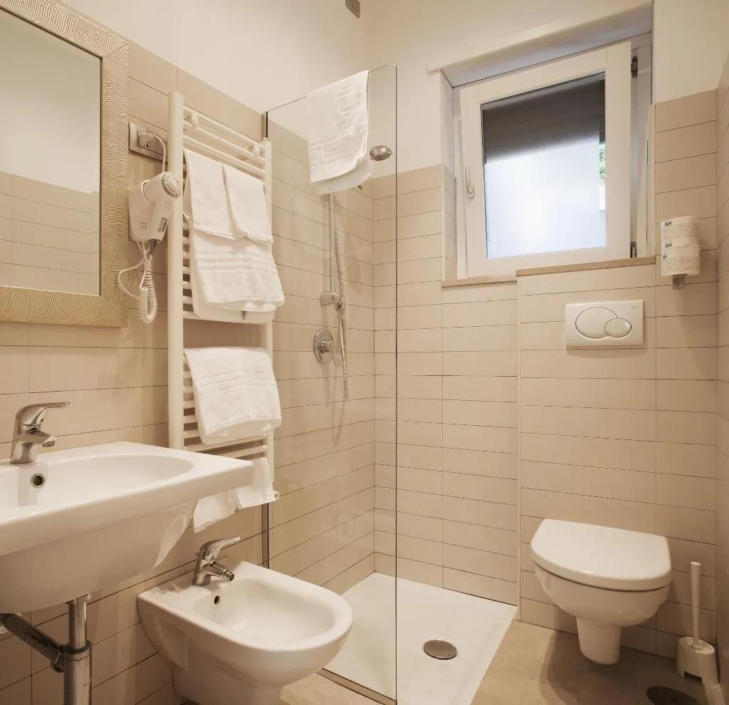 Room, Residence La Dolce Vita, Naples