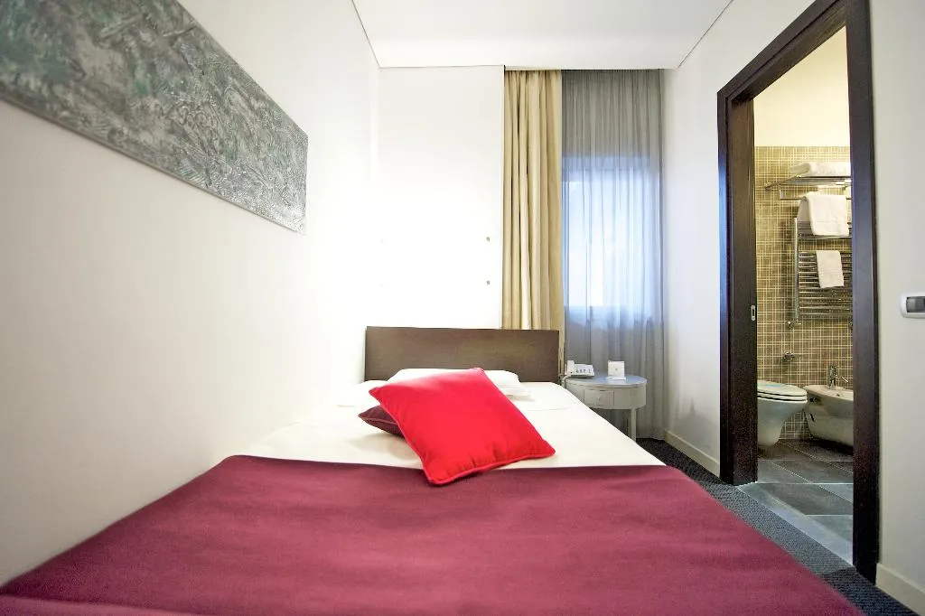 SINGLE STANDARD Room, Mercure Palermo Centro, Palermo