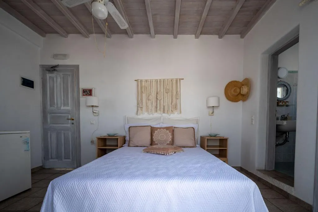 DOUBLE DELUXE WITH BALCONY Room, Mykonos Twins, Mykonos
