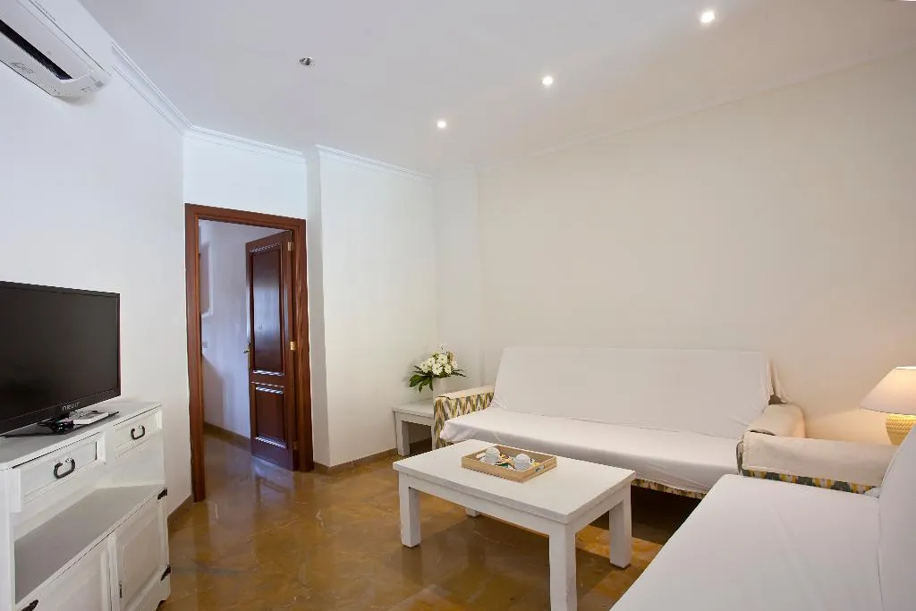 APARTMENT TWO BEDROOMS Room, Galeon Suites, Majorca