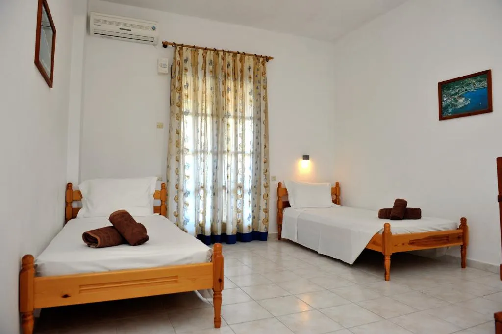 Room, Marina, Skiathos