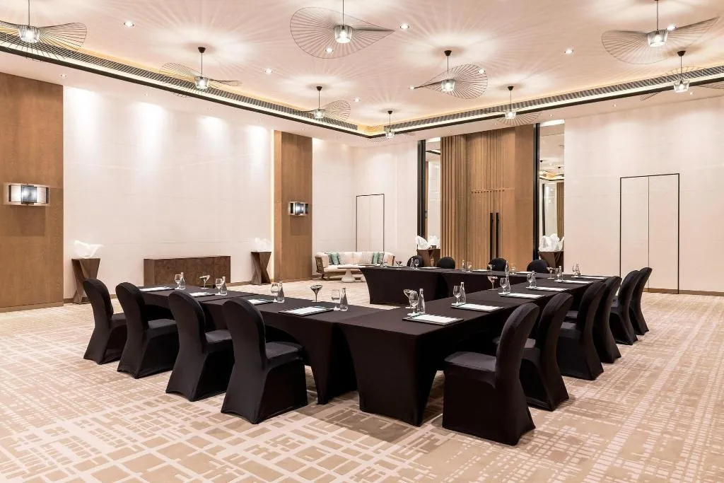 Conferences, Le Royal Meridien Beach Resort and Spa, Dubai