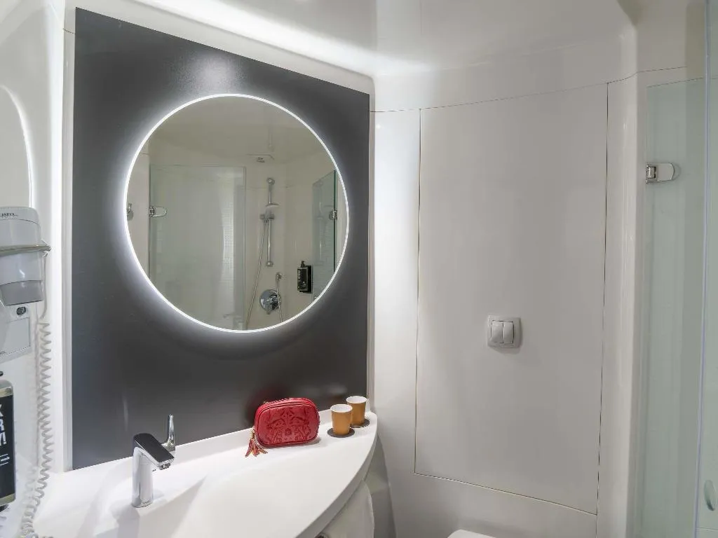 DOUBLE Accessible Room, ibis Barcelona Aeropuerto Viladecans, Barcelona