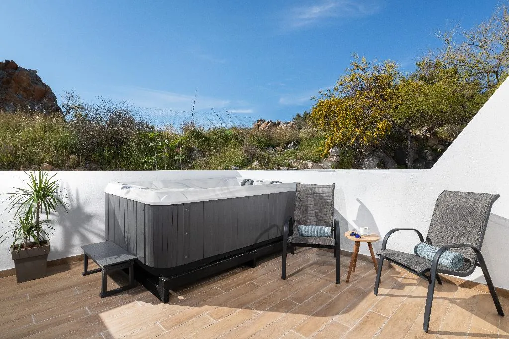 DOUBLE WITH JACUZZI Room, Eagles Nest, Rhodes