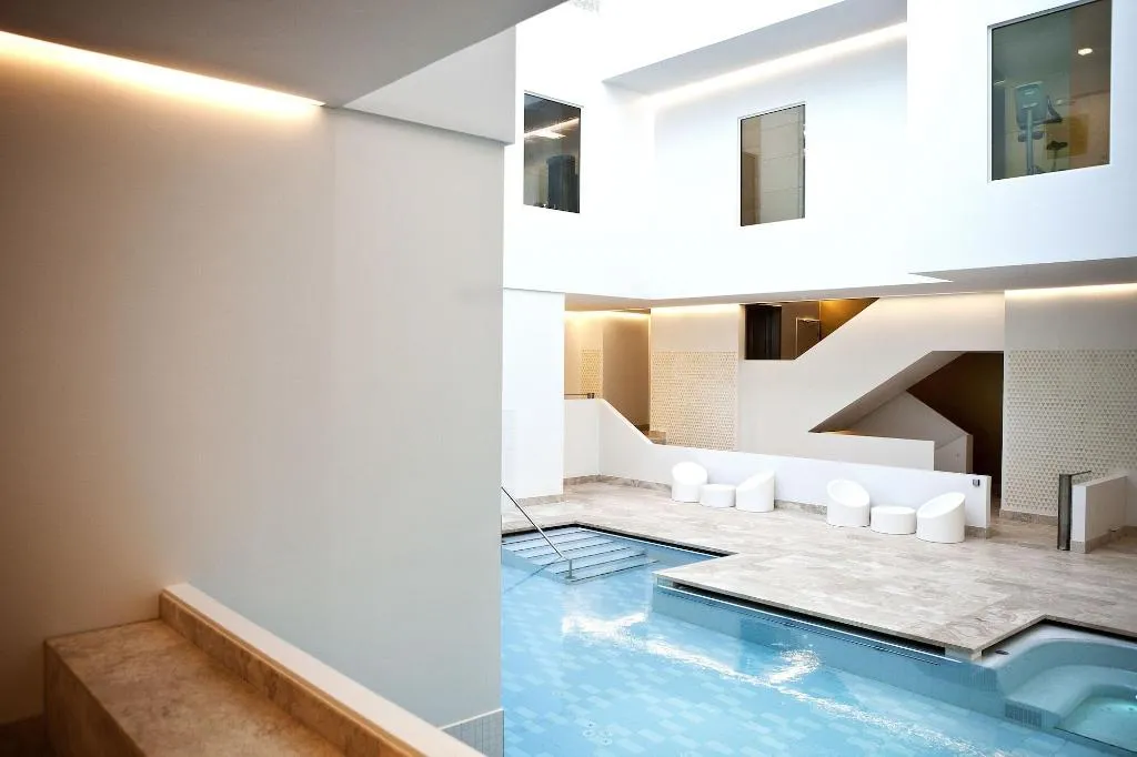 Sports and Entertainment, Kurhotel Skodsborg, Copenhagen