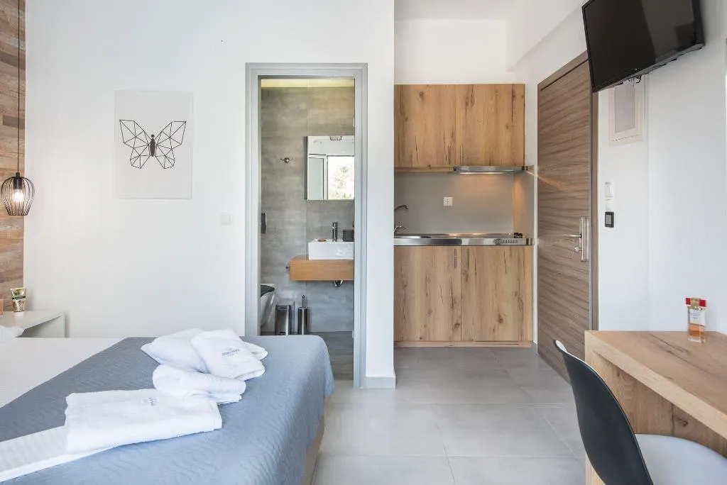 Room, Ria, Crete