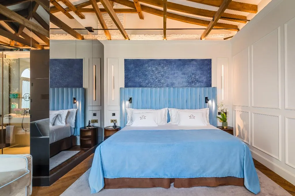 Room, Palacio Gran Via, A Royal Hideaway Hotel, Andalucia