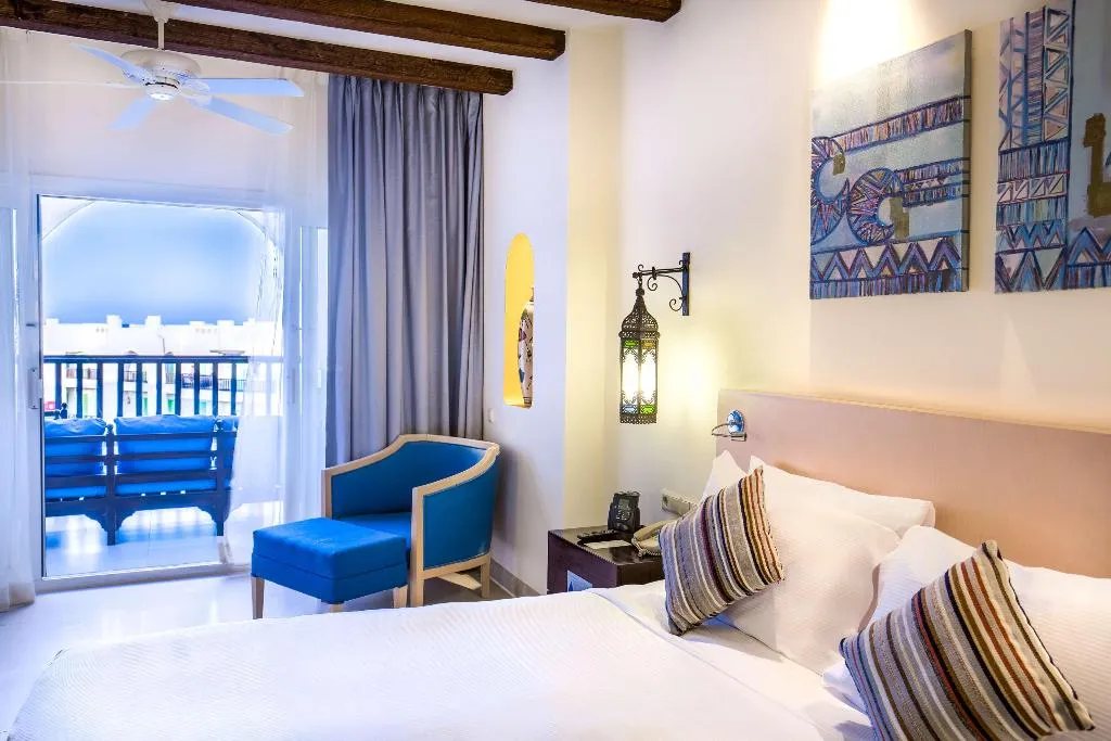 DOUBLE GARDEN VIEW KING BED Room, Hilton Marsa Alam Nubian Resort, Red Sea Riviera